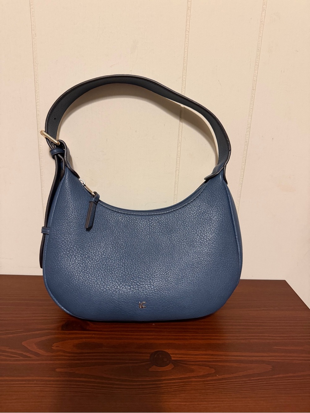 Liz Claiborne Blue Pebbled Faux Leather Shoulder Bag